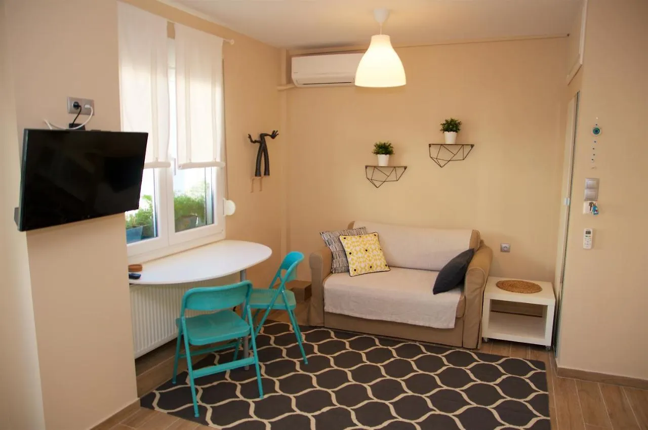 Super Cute & Cozy Mini Studios In City Center Soluň